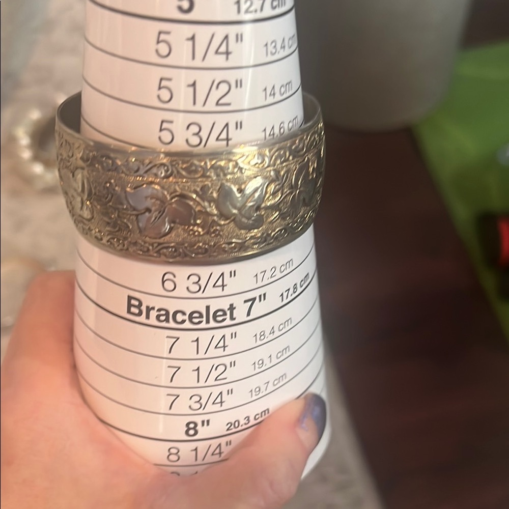 Vintage Silver Floral Bangle